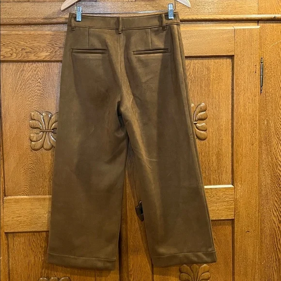 LOFT The Palmer Wide Leg Faux Suede Cropped Pants – Women’s 6P – Brown - Picture 4 of 6